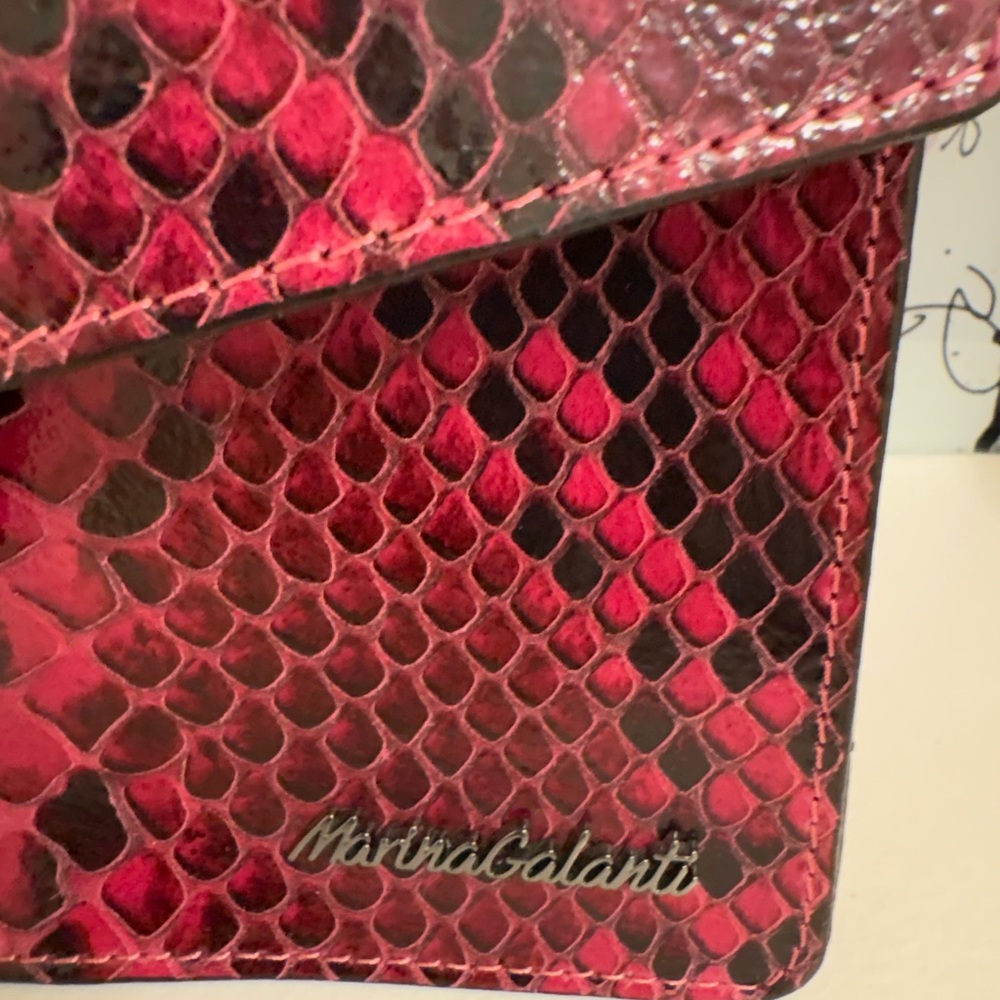 NWT Marina Galanti Magenta and Black Python-Print Shoulder Bag - Picture 4 of 9